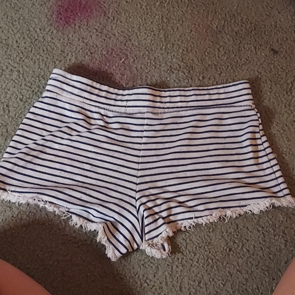 Shorts - Picture 2 of 2